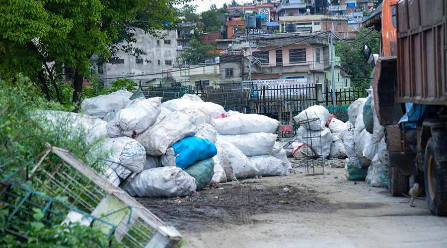 Kathmandu Metropolitan awards Rs 600 Million contract for dry waste management
