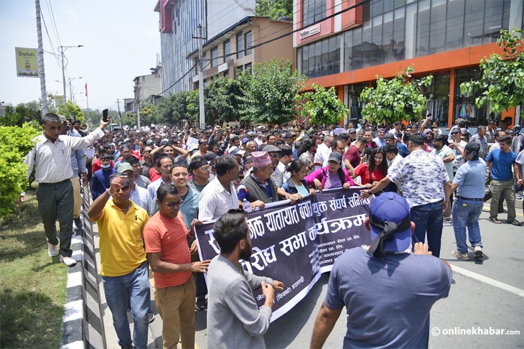 Public transport operators protest in Kathmandu against ride-sharing rules (Photos)