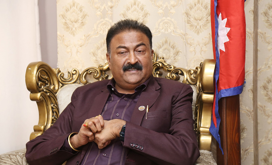 Minister Raj Kumar Gupta, accused of taking bribes, resigns