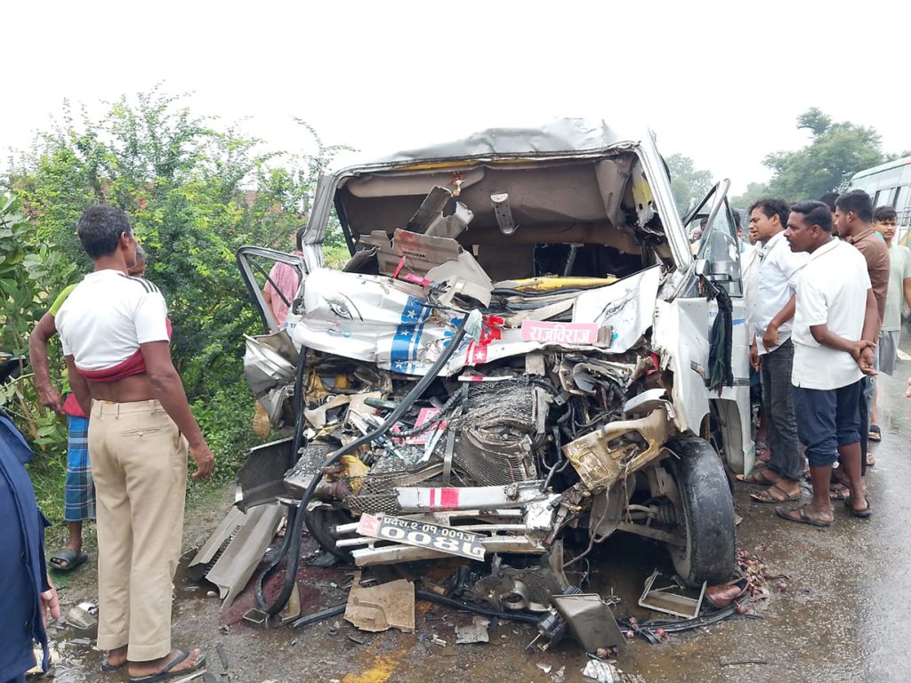 Sunsari road crash kills 3, injures 15