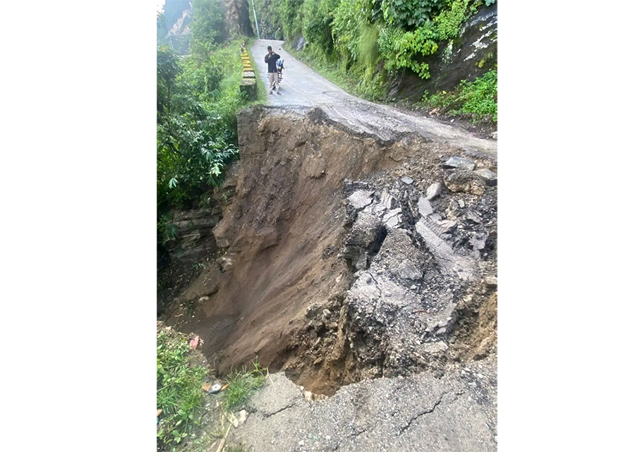 Karnali Highway obstructed at Kalikot