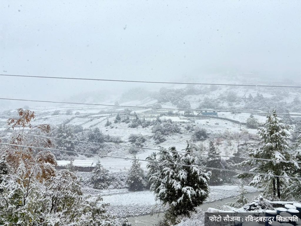 Mustang sees season’s first snowfall; authorities urge caution for travelers