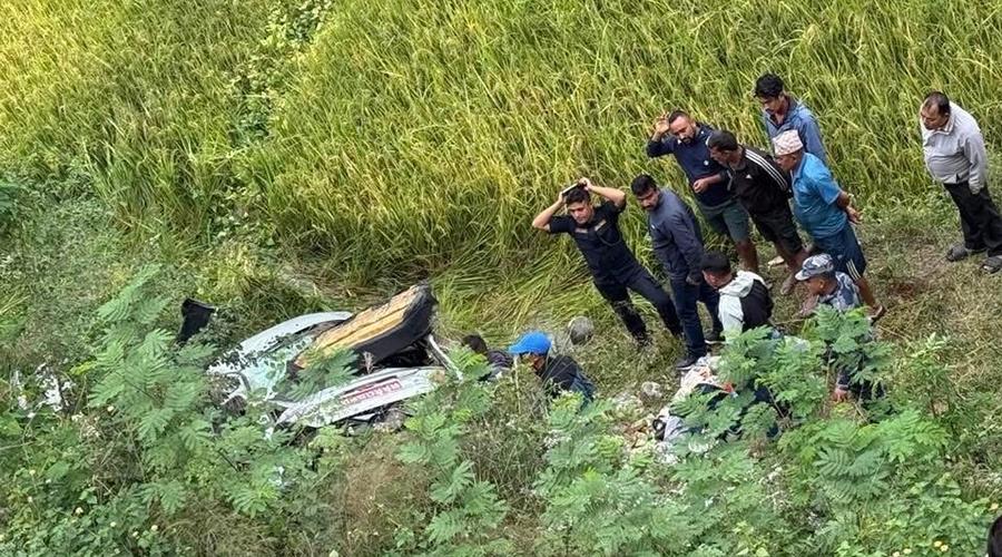 Car plunges 42 feet off BP Highway: Husband dies, wife and son injured