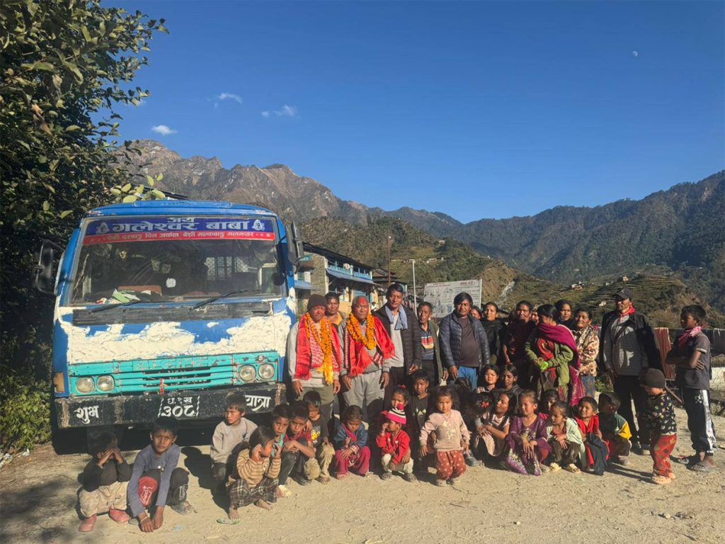 Passenger Bus reaches Malkawang for the first time