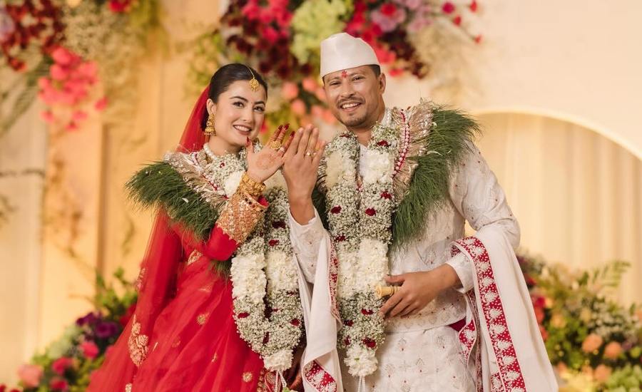 Actress Niti Shah marries Yachnit Rana in traditional ceremony