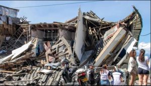 Powerful earthquake strikes Colombia, killing at least 111