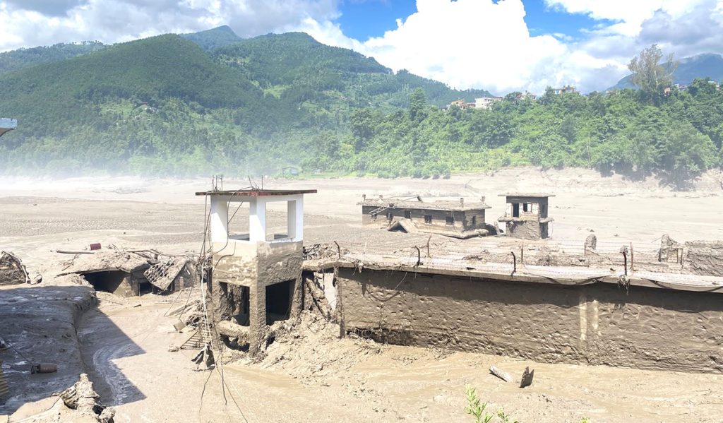 Rasuwa Floods: 384 tourists out of contact