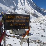 Heavy snowfall blocks Larkya La