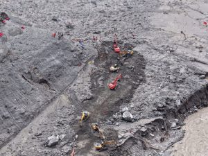 China opens road to Kerung border, allowing heavy rescue equipment into affected areas