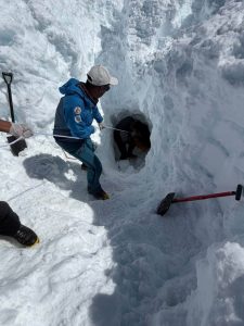 4 more bodies found on Himlung, death toll reaches 11