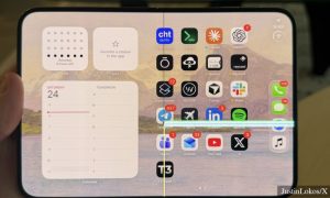 Apple to replace foldable iPhones after screen issues