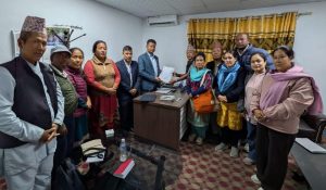 Land rights representatives meet parliamentary committee chair